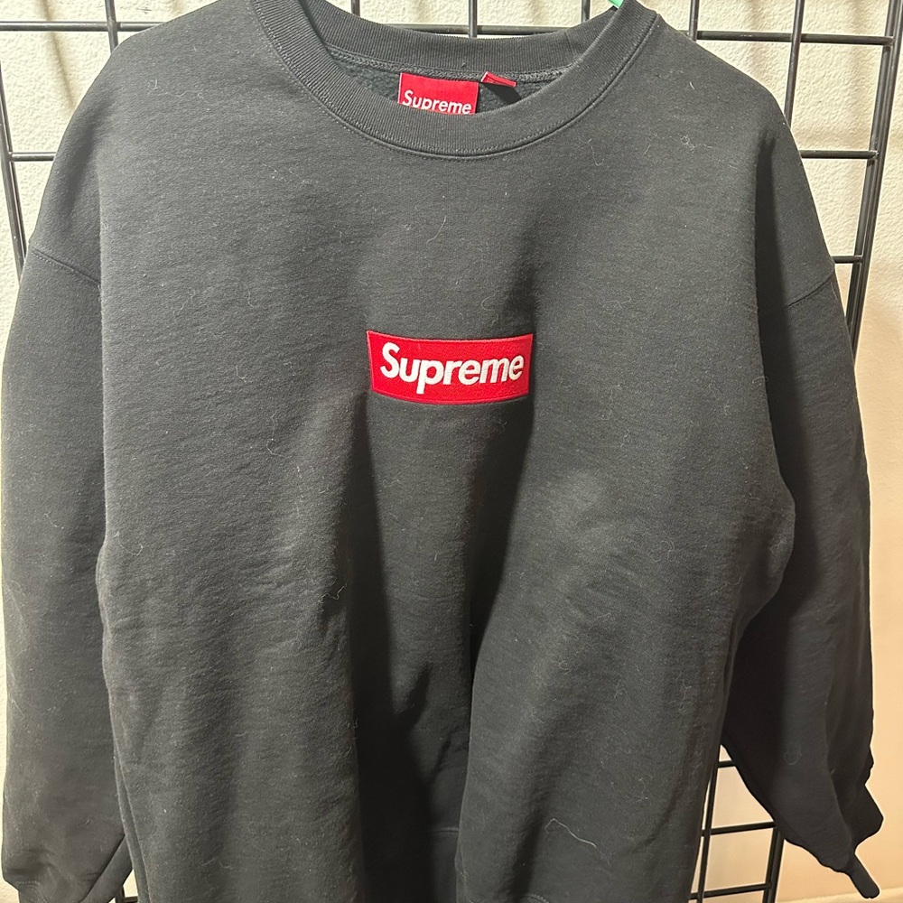 Supreme Black Sweatshirt small box logo